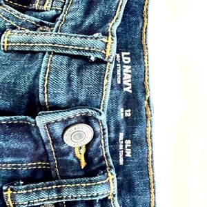 Boys jeans,size 12. Worn once. Great condition.